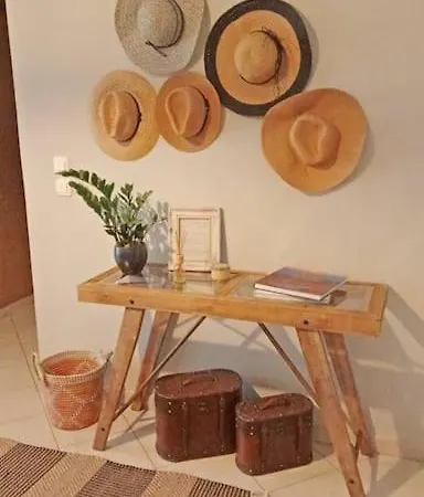 Central Artistic 2-bedroom 79sqm