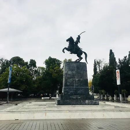 Central Artistic 2-bedroom 79sqm Appartement Tripoli