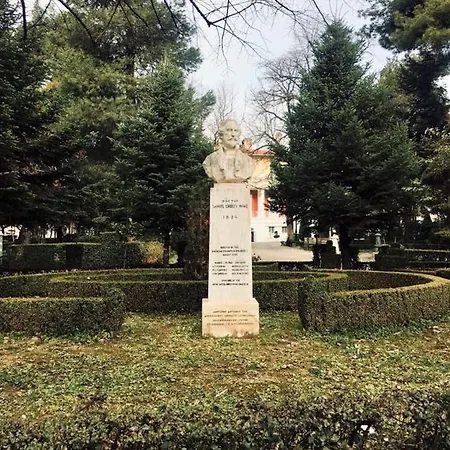 Central Artistic 2-bedroom 79sqm Appartement