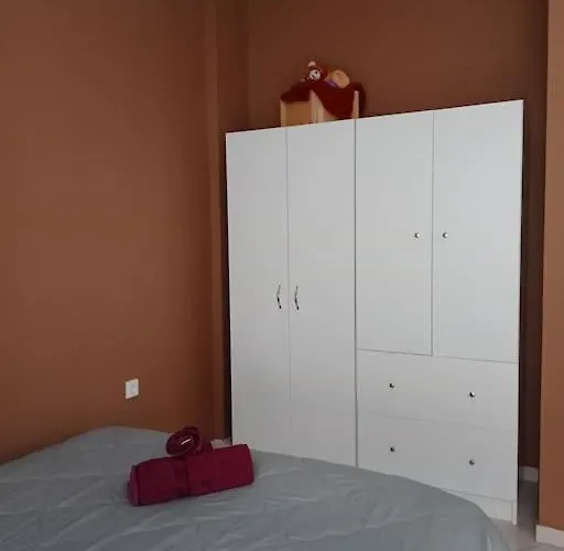 Central Artistic 2-bedroom 79sqm Tripoli